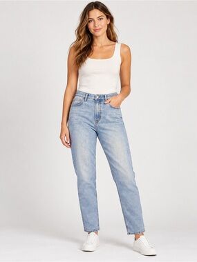 Frye Light Wash Blue Slim Straight Leg Jeans Size 12 31 Western Coastal Cowgirl